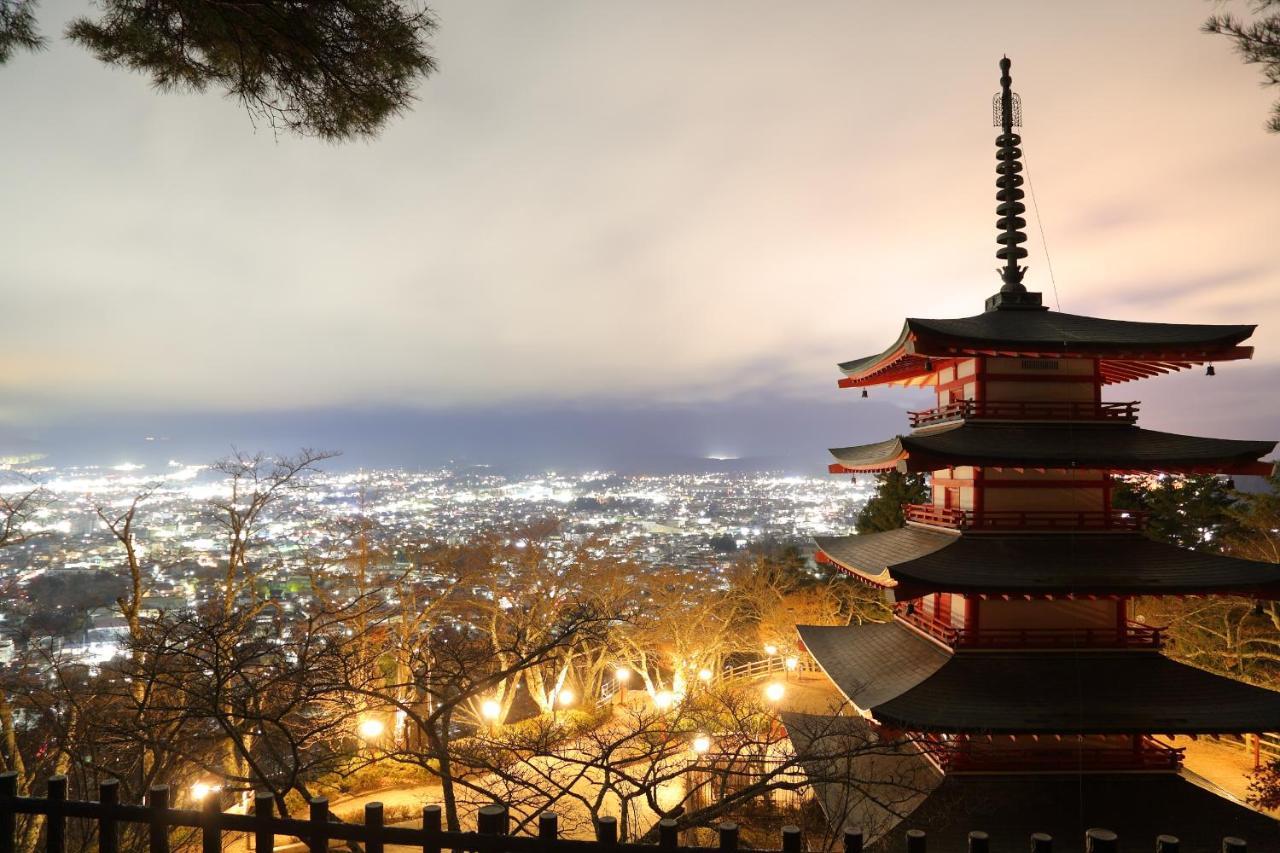 Fuji Time Traveler * Fujikawaguchiko